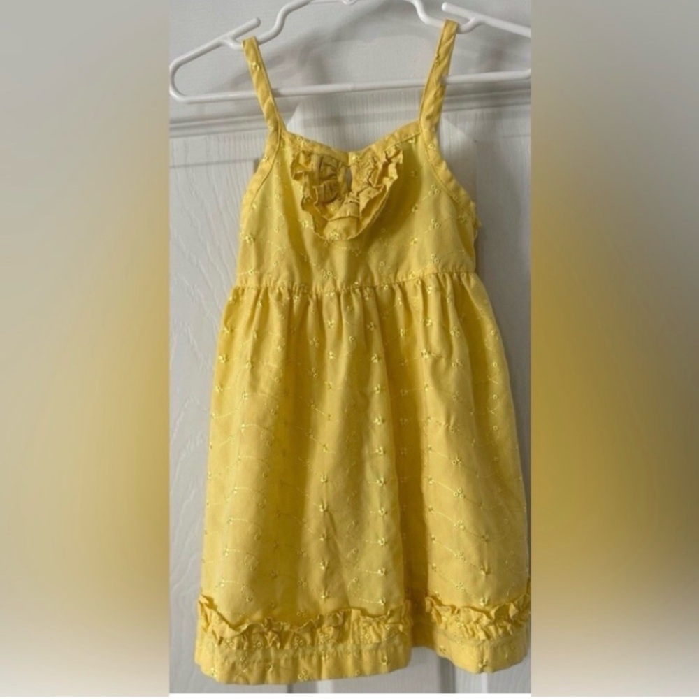 Vintage Floral Yellow Spaghetti Strap Dress with Ruffle Neckline Size‎ 2T